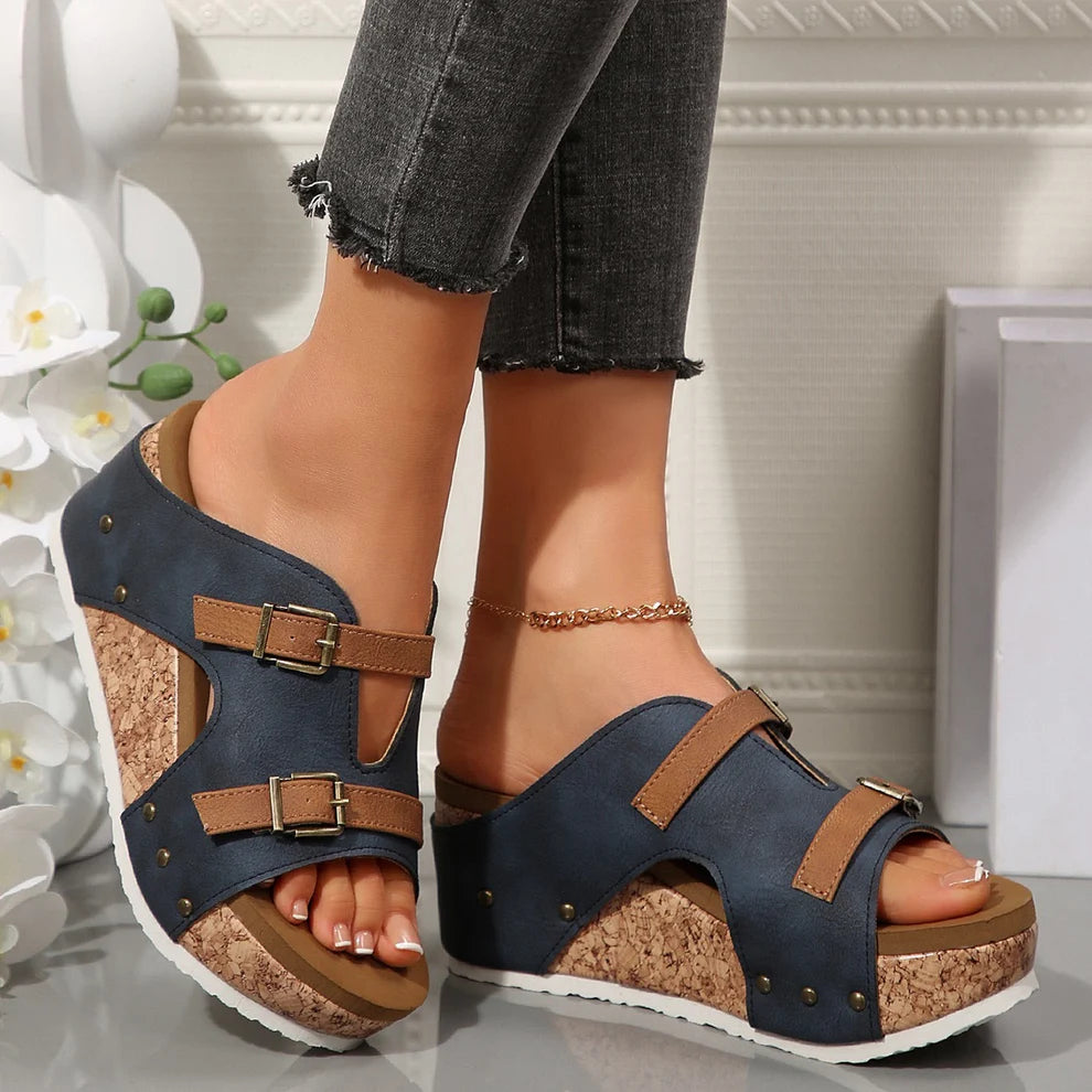 SoleilÉlancé™ – Vos Sandales Compensées Préférées pour l’Été