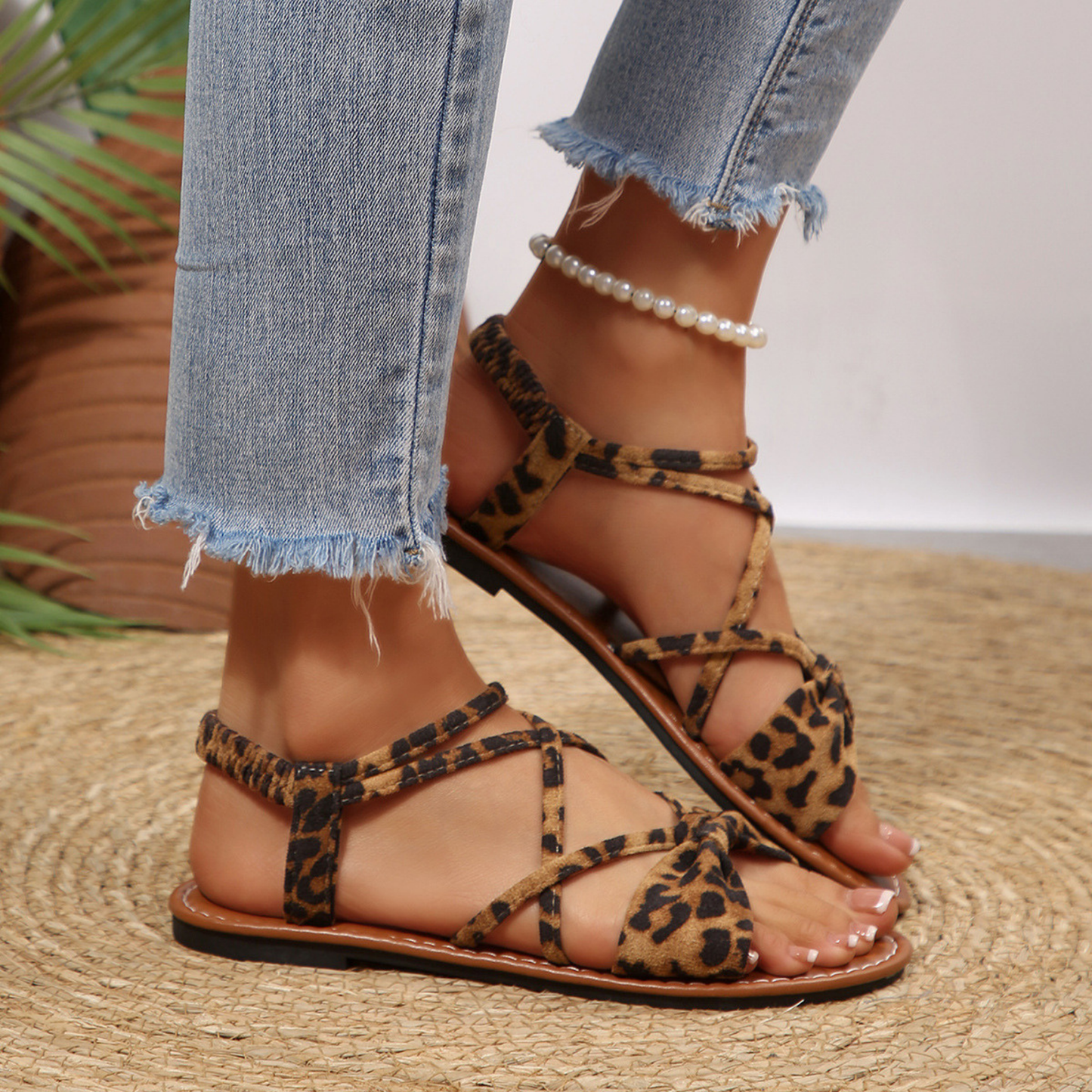 Sandales Riviera | Brides Croisées Légères — Confort Toute la Journée.