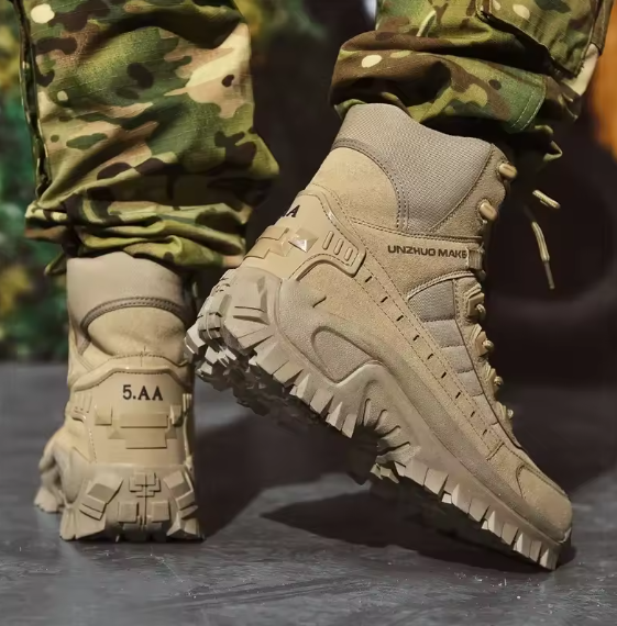 🥾 Bottes tactiques désert pour hommes – Stabilité, confort et style au quotidien