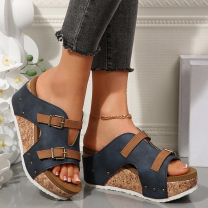 SoleilÉlancé™ – Vos Sandales Compensées Préférées pour l’Été