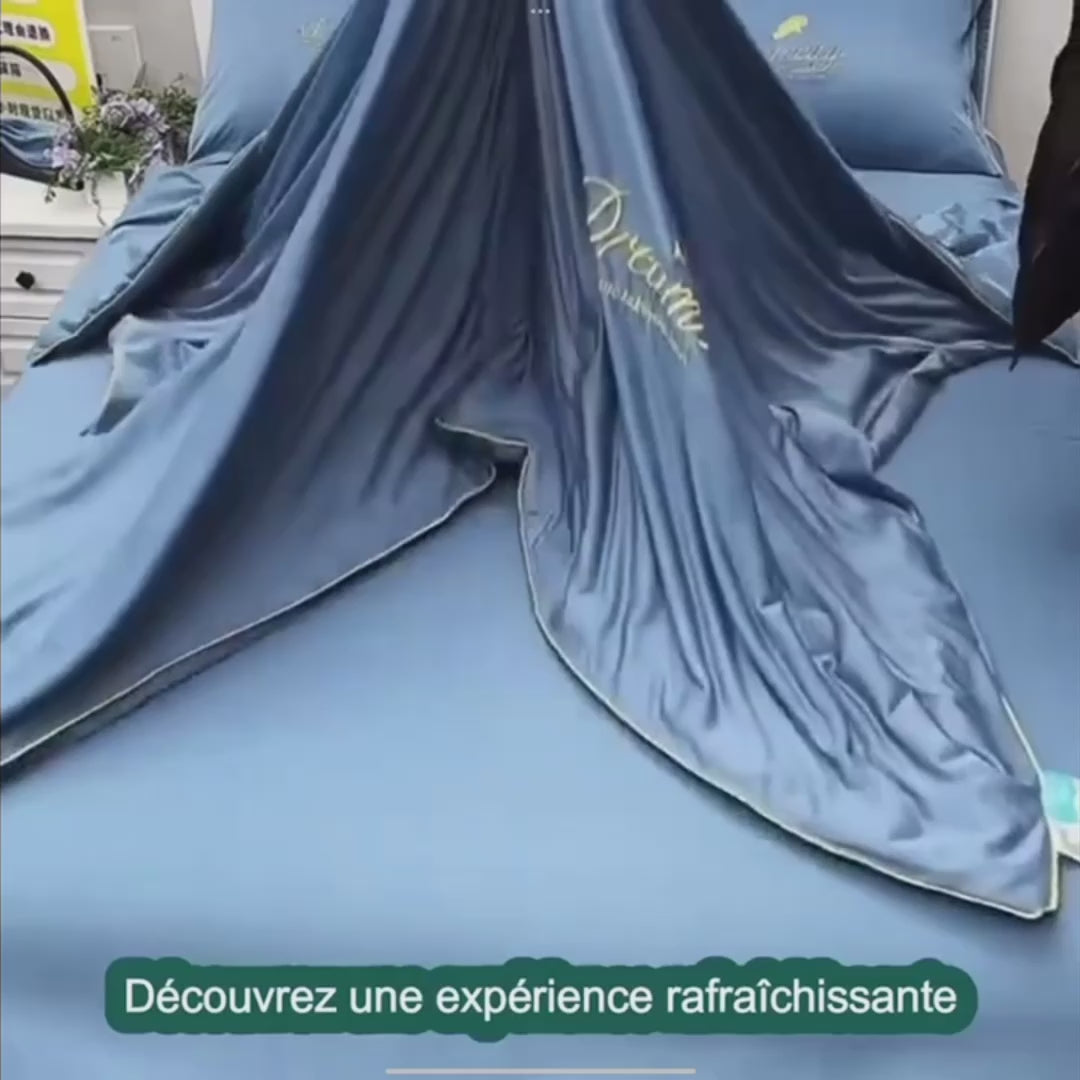 Charger la vidéo : Équipez-vous pour le travail et l&#39;aventure avec nos chaussures de sécurité polyvalentes